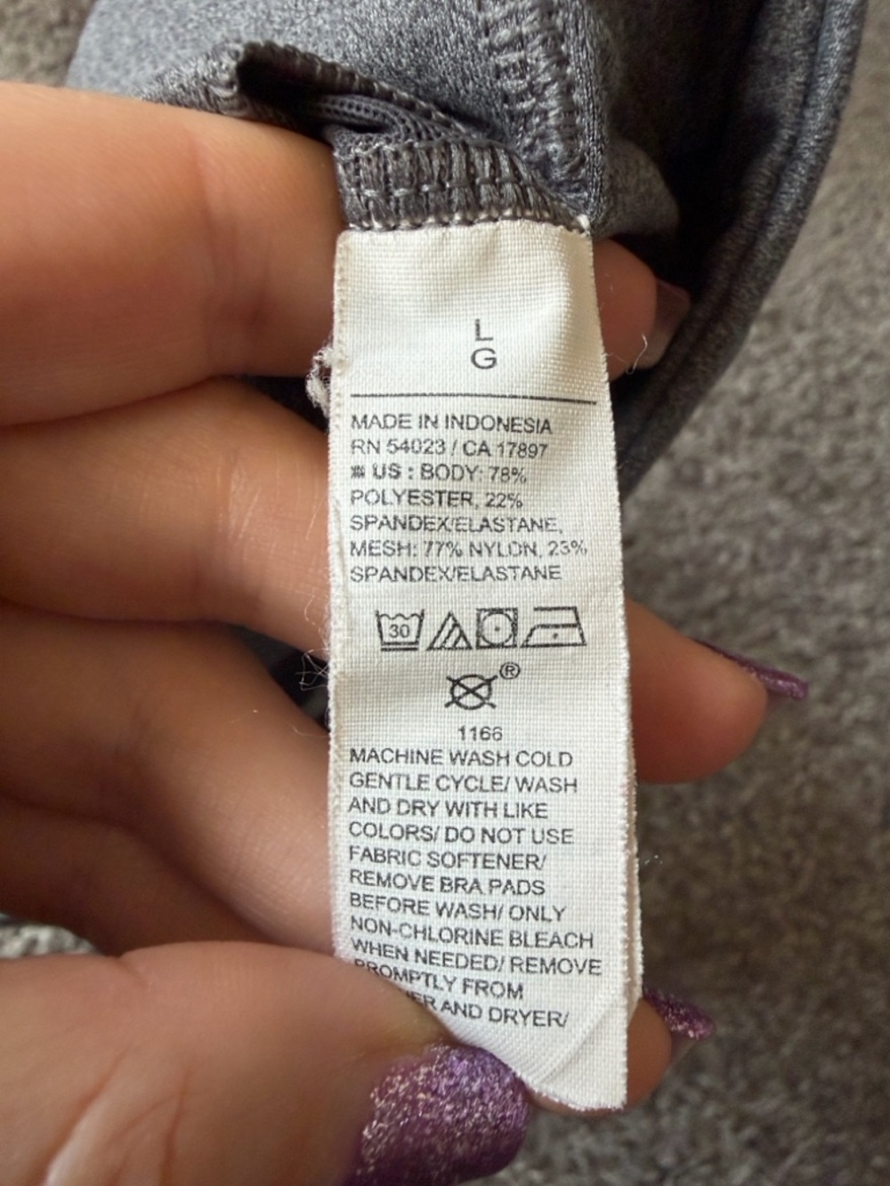 old navy Gray Racerback Sports Bra size large - Picture 6 of 7